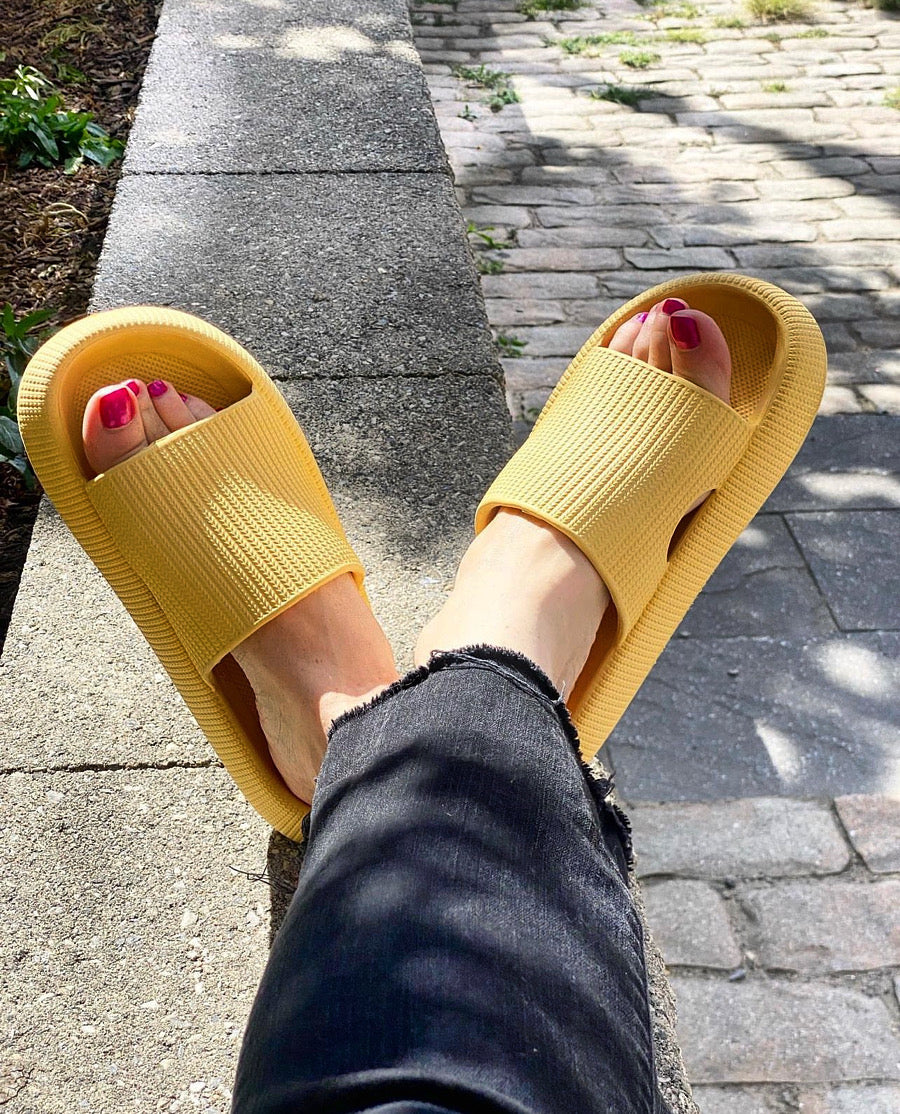 Comfy Amarillo